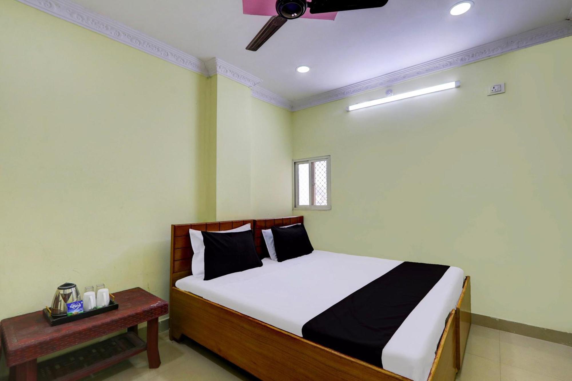 Spot On Al Nizam Guest House Hyderabad Exterior photo