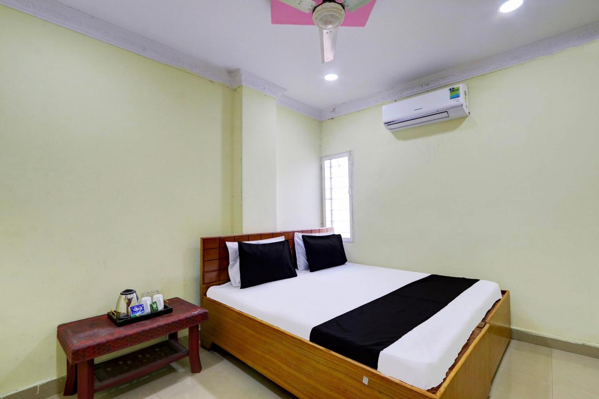 Spot On Al Nizam Guest House Hyderabad Exterior photo